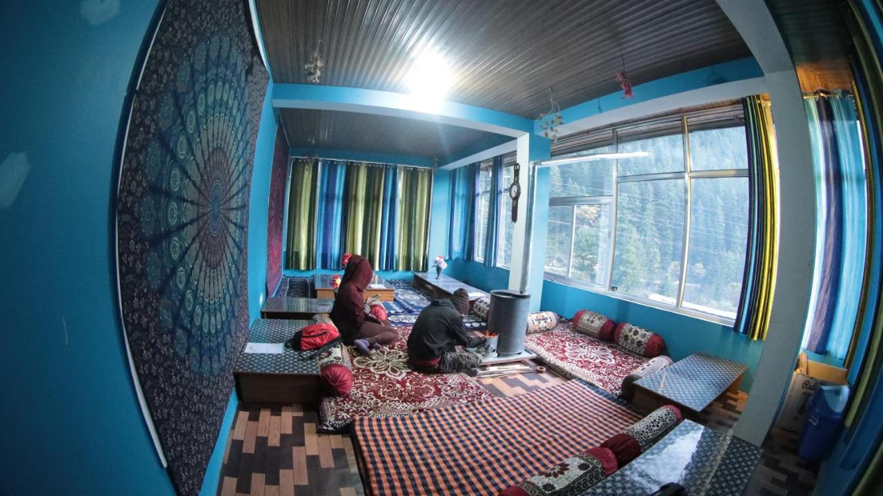 Snow View Guest House Kasol Bagian luar foto
