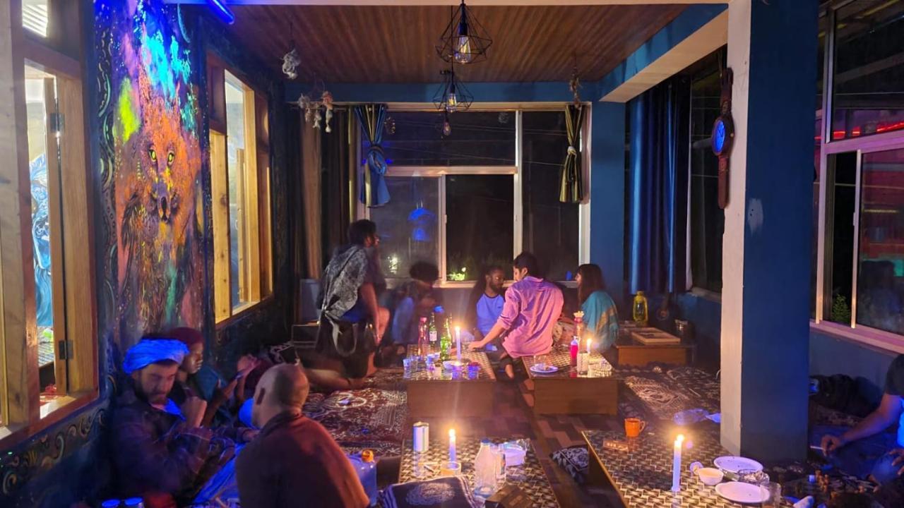 Snow View Guest House Kasol Bagian luar foto