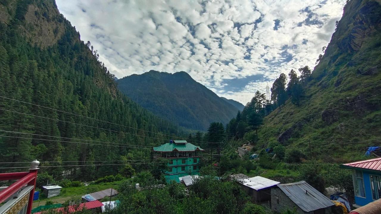 Snow View Guest House Kasol Bagian luar foto